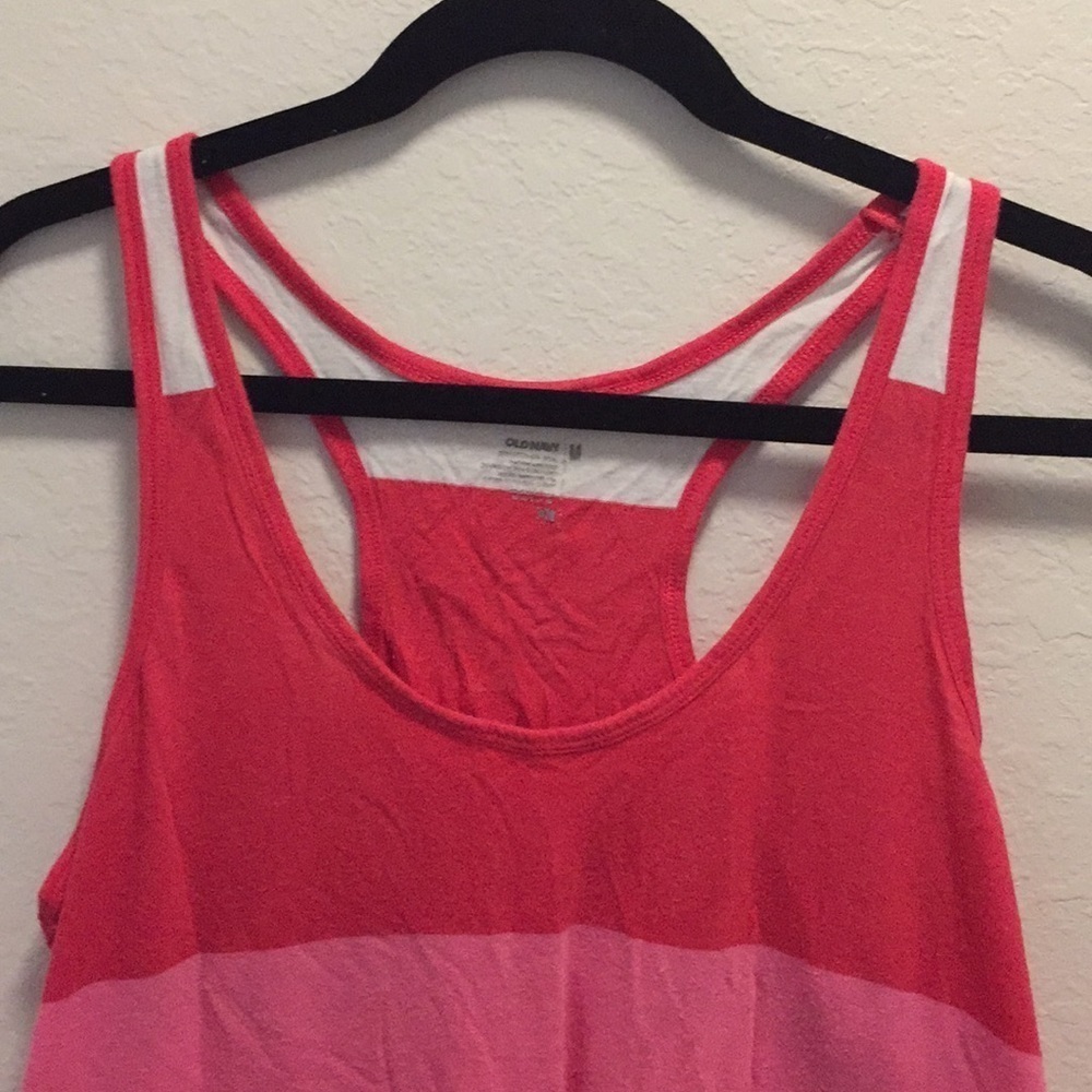 Color block tank top. - Picture 3 of 6